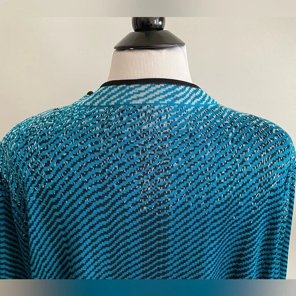 Ming Wang Acrylic Black & Blue Cardigan Jacket Plus Size 3X Side Vents - Picture 5 of 10